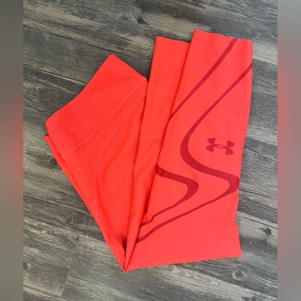 Under Armor Neon Leggings Size XL
